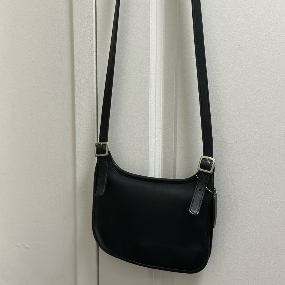 Coach 9142 Black Shoulder Crossbody Leather Bag